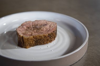Buon appetito la copertina di spalla di vitello!